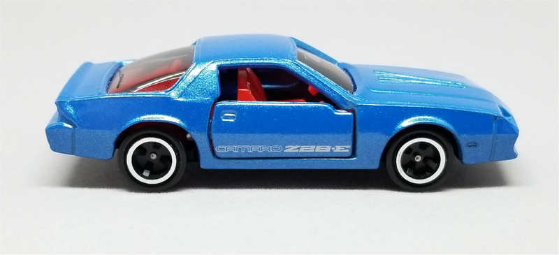 Illustration for article titled Radcast 2018: Tomica Chevrolet Camaro Z28